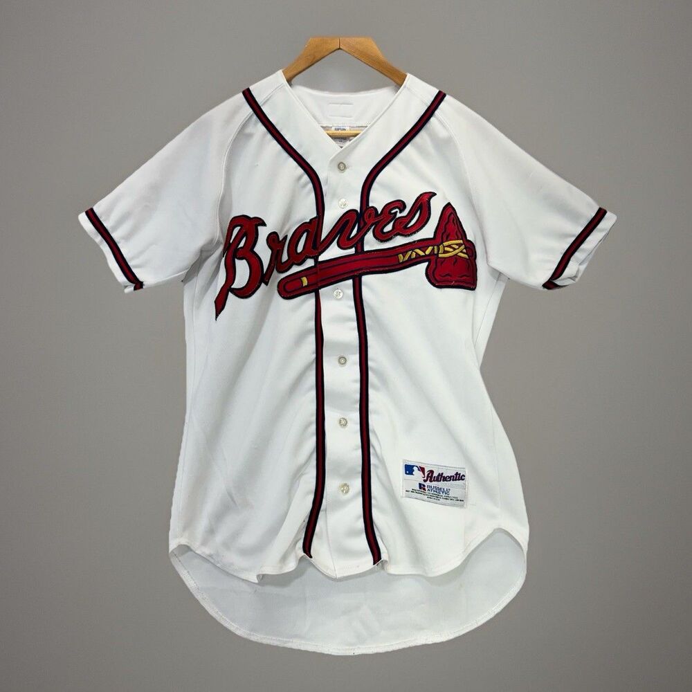 Vintage Atlanta Braves Jersey Men's Size 40 Russell Athletic